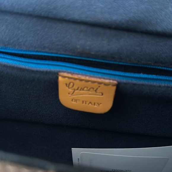 Gucci maybe structured crossbody - Picture 8 of 10